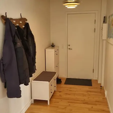Newly Renovated Private With Free Parking Slagelse